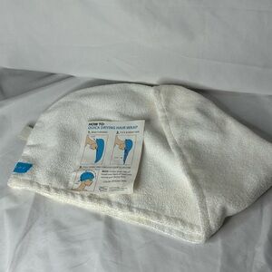 🐼 3/$25 Spin Spa White Quick Drying Hair Wrap